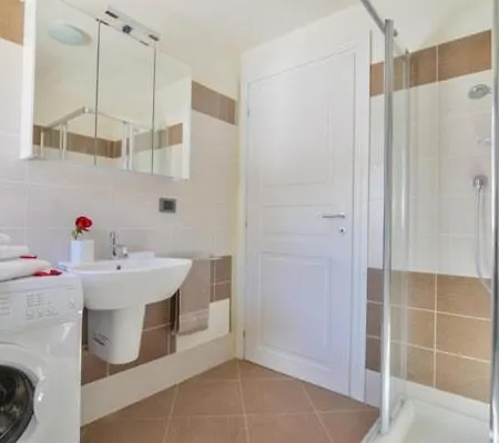 Anderbatt Apartamento Staval